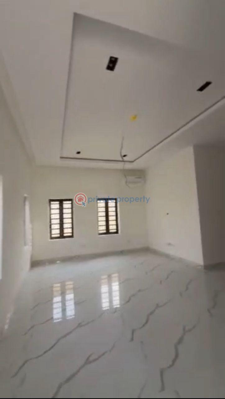 4 bedroom Maisonette For Sale Opebi Ikeja Lagos - 5