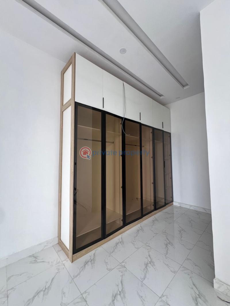 4 bedroom Semi detached Duplex For Sale Secure Estate At Ajah Lekki Ajah Lagos - 5