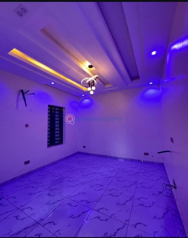 4 bedroom Semi detached Duplex For Sale Ebute Metta Yaba Lagos - 0