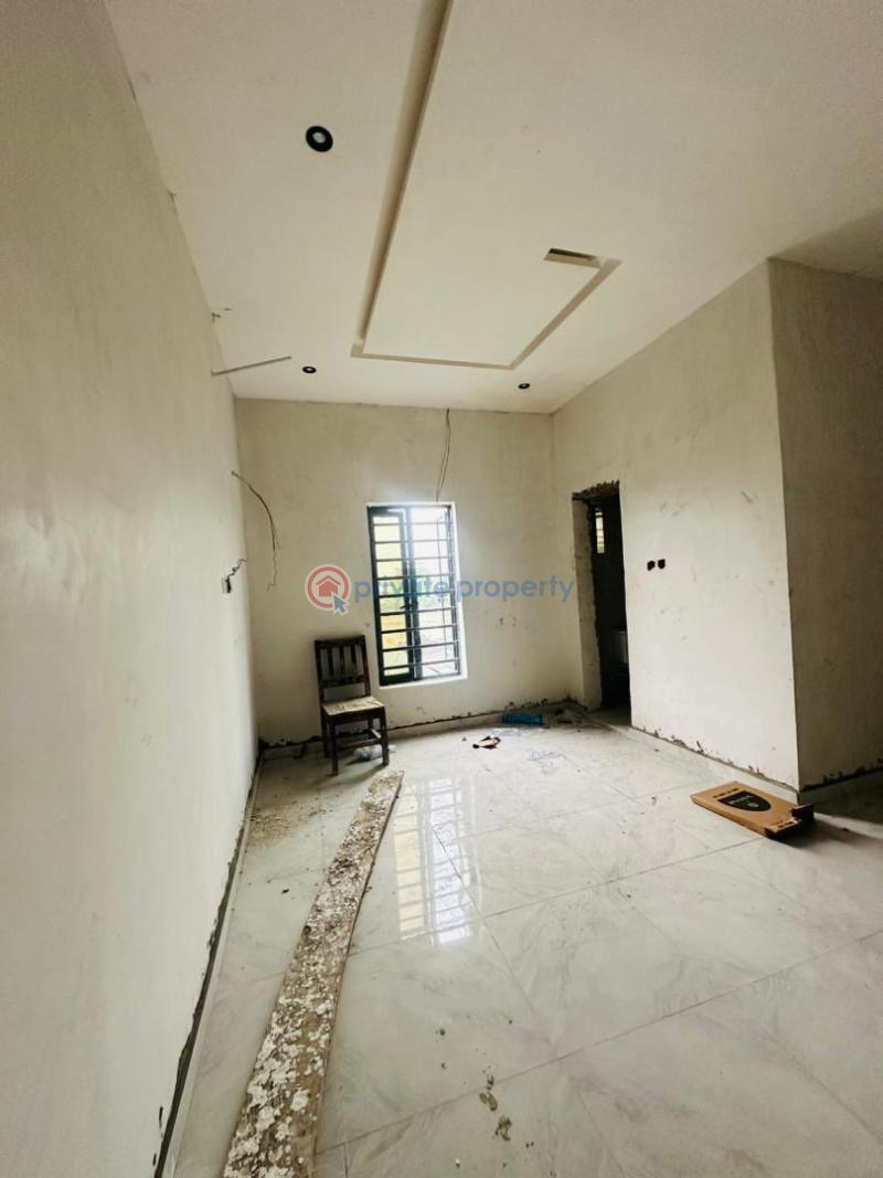 4 bedroom Semi detached Duplex For Sale Maryland Lagos - 8
