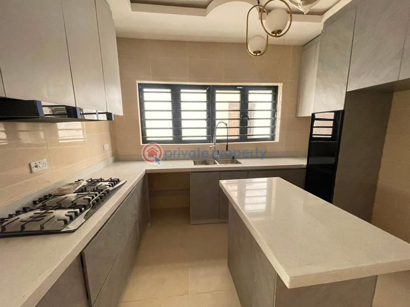 4 bedroom Flat & Apartment For Sale Surulere Lagos - 3