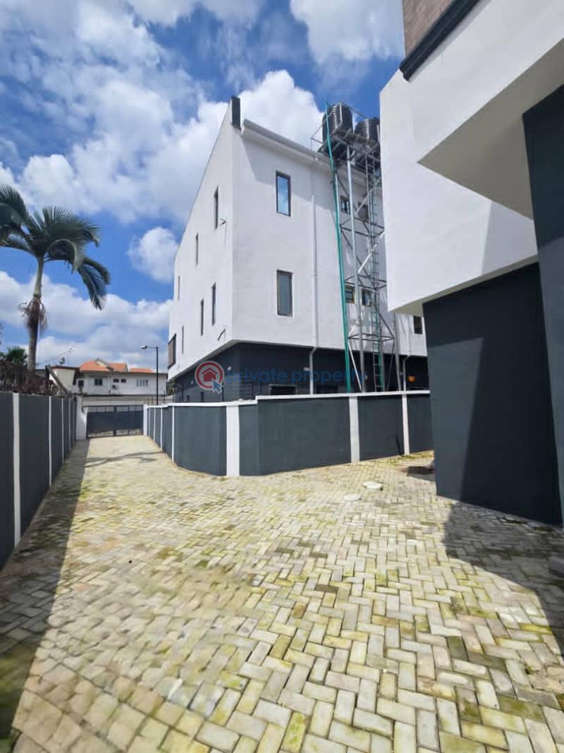 4 bedroom Duplex For Sale Anthony Village Maryland Lagos - 7