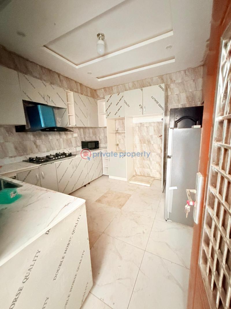 4 bedroom Semi detached Duplex For Sale Anthony Village Maryland Lagos - 6