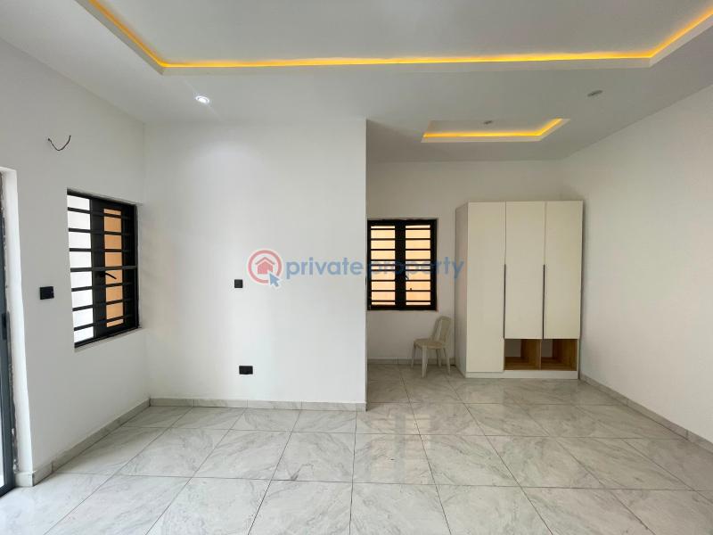 4 bedroom Flat & Apartment For Sale Ogudu Gra Phase 2 Ogudu GRA Lagos - 12