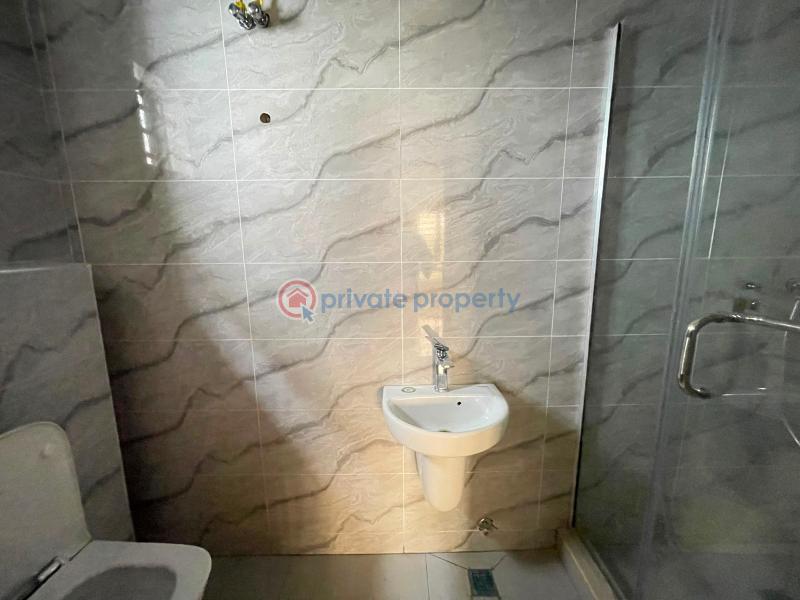 4 bedroom Flat & Apartment For Sale Surulere Lagos - 8
