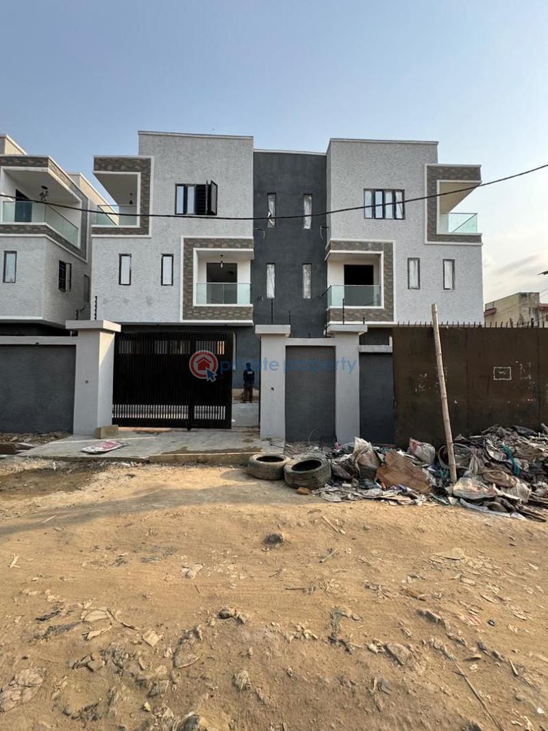 4 bedroom Semi detached Duplex For Sale Ojodu Berger Berger Ojodu Lagos - 1