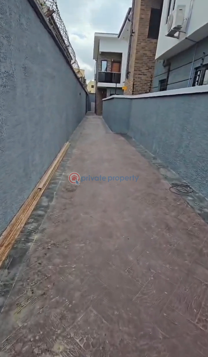 4 bedroom Semi detached Duplex For Sale Magodo Phase 2 Gra Magodo GRA Phase 2 Kosofe/Ikosi Lagos - 6