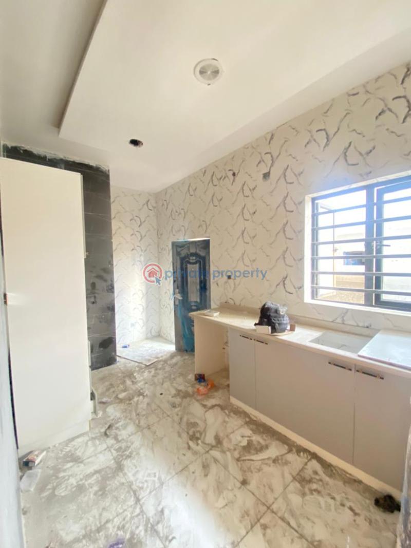 5 bedroom Semi detached Duplex For Sale Ikota, Lagos Ikota Lekki Lagos - 3