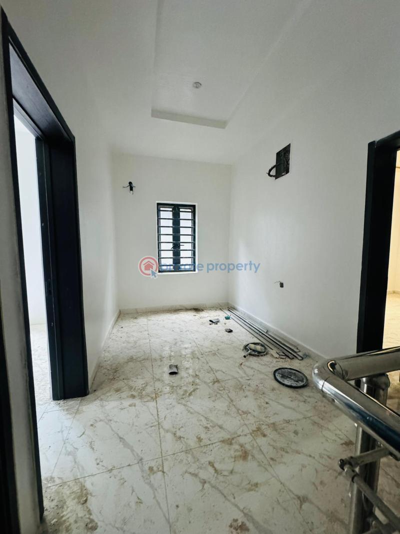 4 bedroom Semi detached Duplex For Sale Magodo Kosofe/Ikosi Lagos - 6