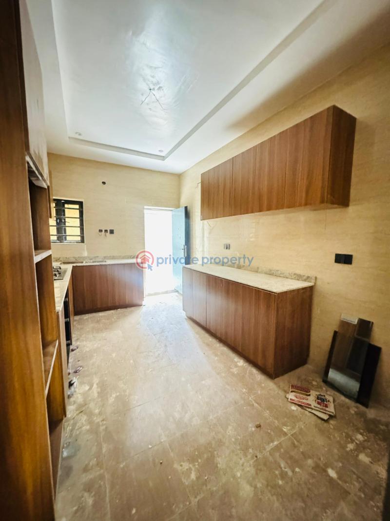 4 bedroom Semi detached Duplex For Sale Magodo Kosofe/Ikosi Lagos - 13