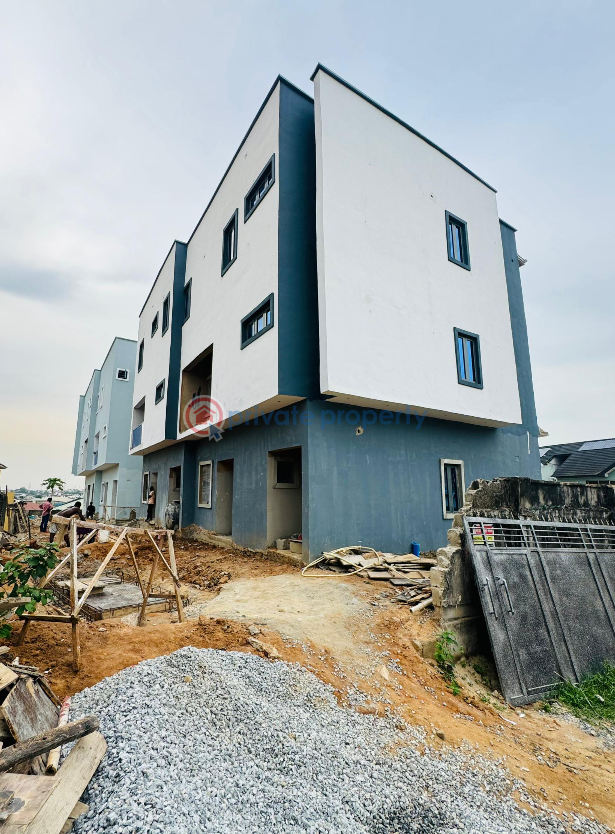 4 bedroom Duplex For Sale Gbagada Central Gbagada Lagos - 1