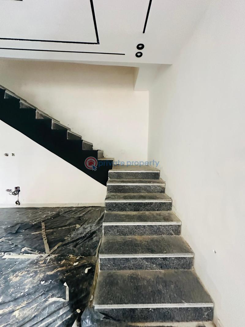 Newly built 4 bedroom semi detached duplex in call access estate - 5 4 bedroom Semi detached Duplex For Sale Gbagada Lagos - 5