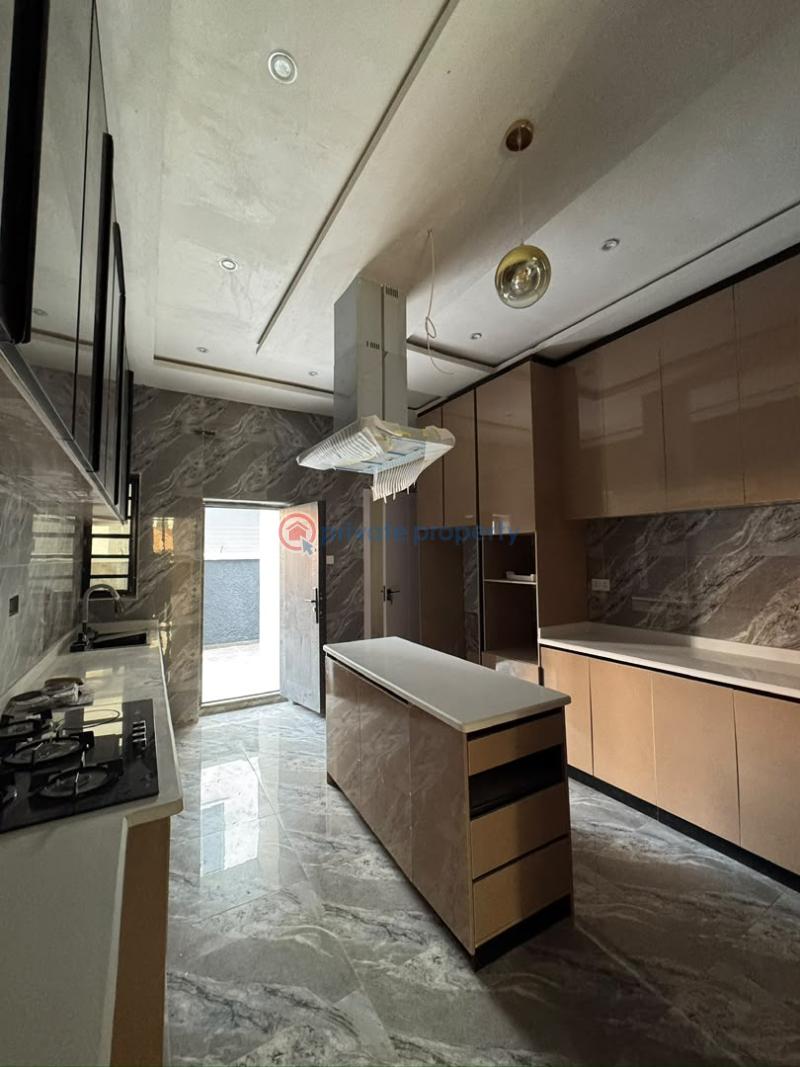 4 bedroom Semi detached Duplex For Sale Oluyole Estate, Ibadan Oluyole Estate Ibadan Oyo - 12