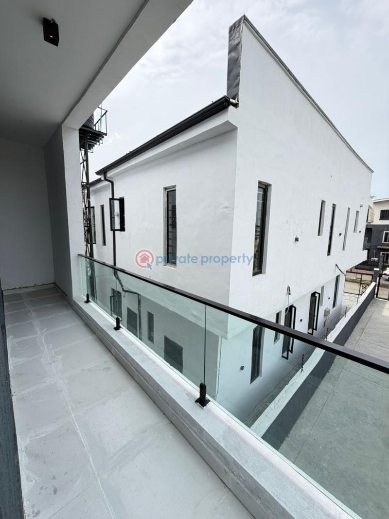 4 bedroom Terrace Short let Lekki Scheme 2 Ajah Lagos - 3