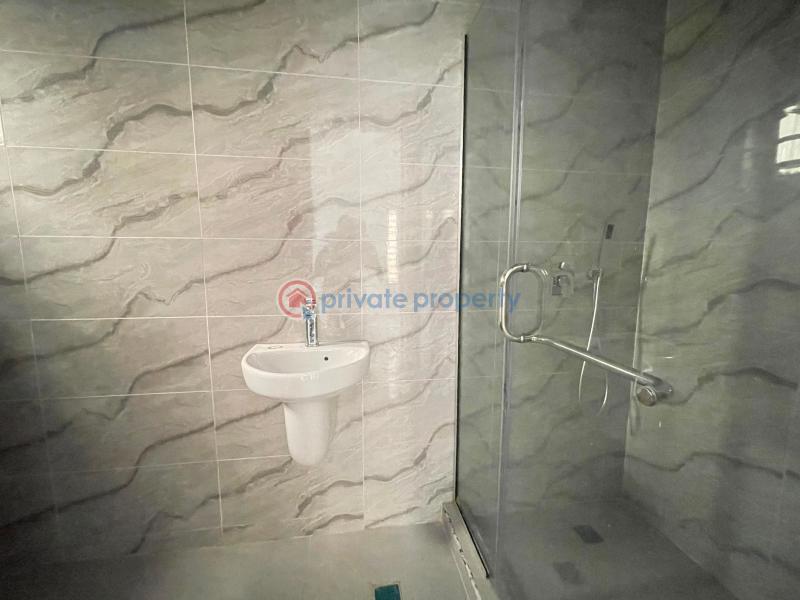 4 bedroom Flat & Apartment For Sale Surulere Lagos - 12