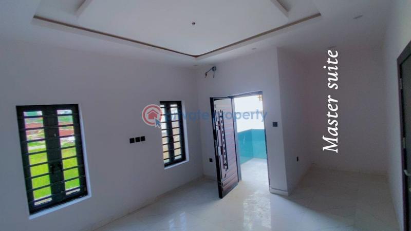 4 bedroom Semi detached Duplex For Sale At Bello Sholebo Estate Opposite General Hospital Ikorodu Lagos - 8