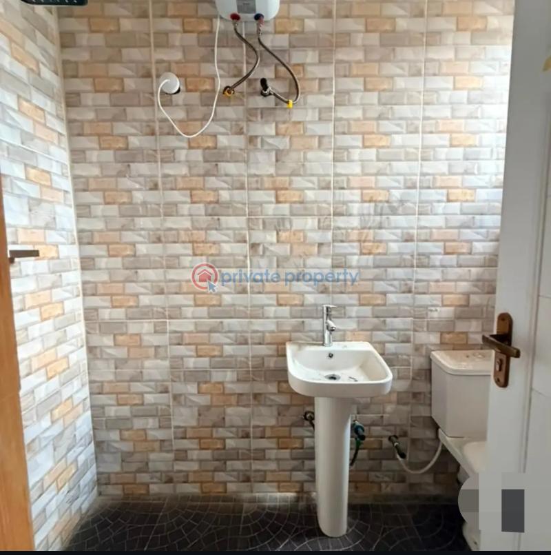 4 bedroom Semi detached Duplex For Sale Adelabu Surulere Lagos - 8