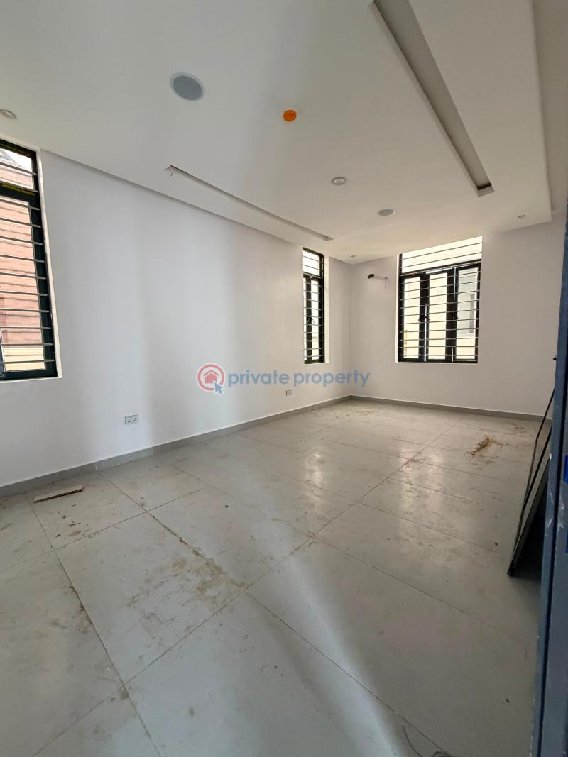4 bedroom Semi detached Duplex For Sale Omole Phase 2 Ojodu Lagos - 8