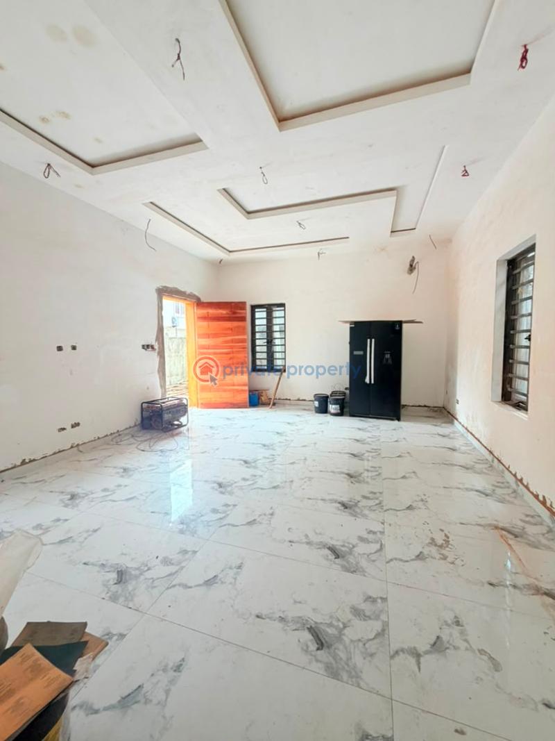 4 bedroom Semi detached Duplex For Sale Omole Phase 2 Ojodu Lagos - 12