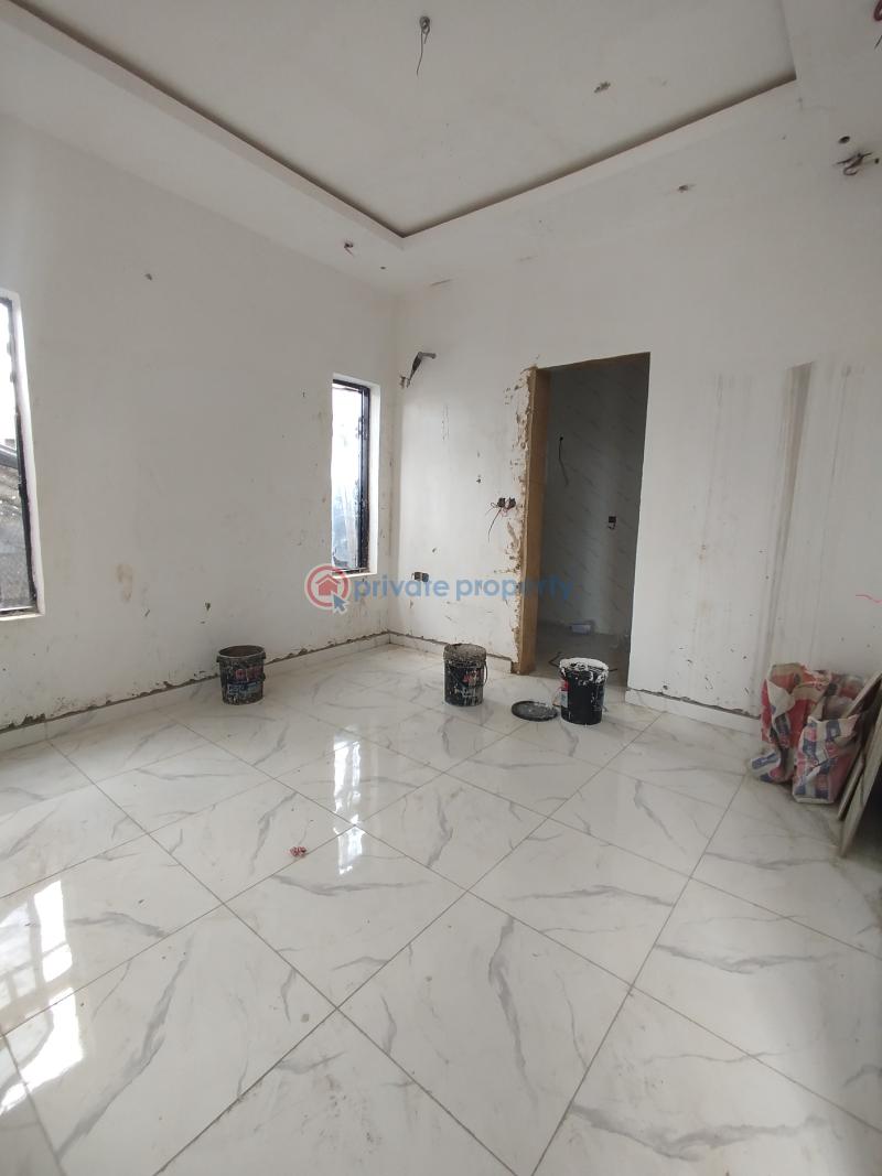 4 bedroom Detached Duplex For Sale Surulere Lagos - 2
