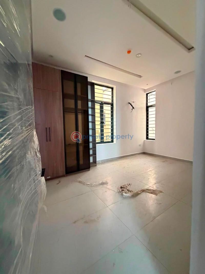4 bedroom Semi detached Duplex For Sale Omole Phase 2 Ikeja Omole Phase 2 Ojodu Lagos - 3