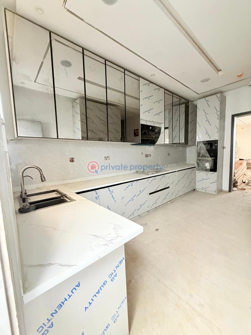 4 bedroom Semi detached Duplex For Sale Omole Phase 2 Ojodu Lagos - 11