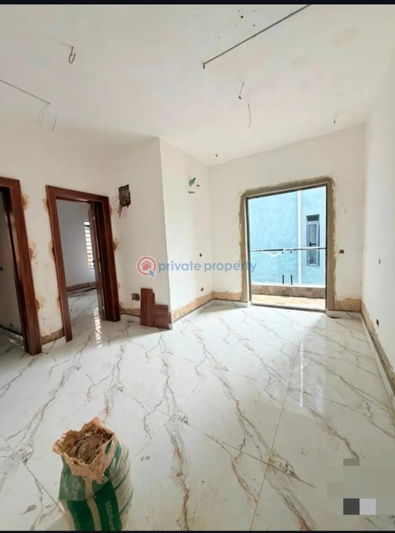 4 bedroom Semi detached Duplex For Sale Magodo Phase 2 Berger Ojodu Lagos - 4