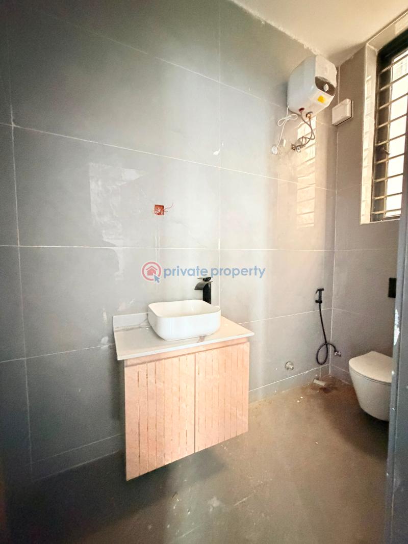 4 bedroom Semi detached Duplex For Sale Omole Phase 2 Ojodu Lagos - 11