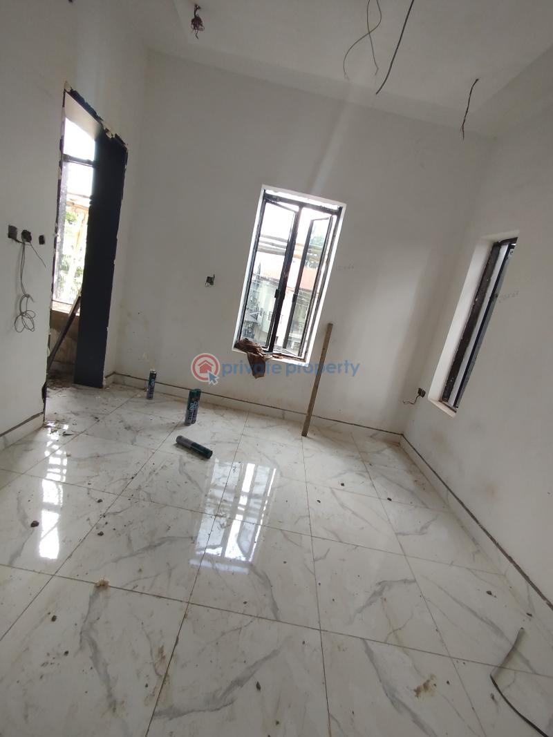 4 bedroom Detached Duplex For Sale Surulere Lagos - 11