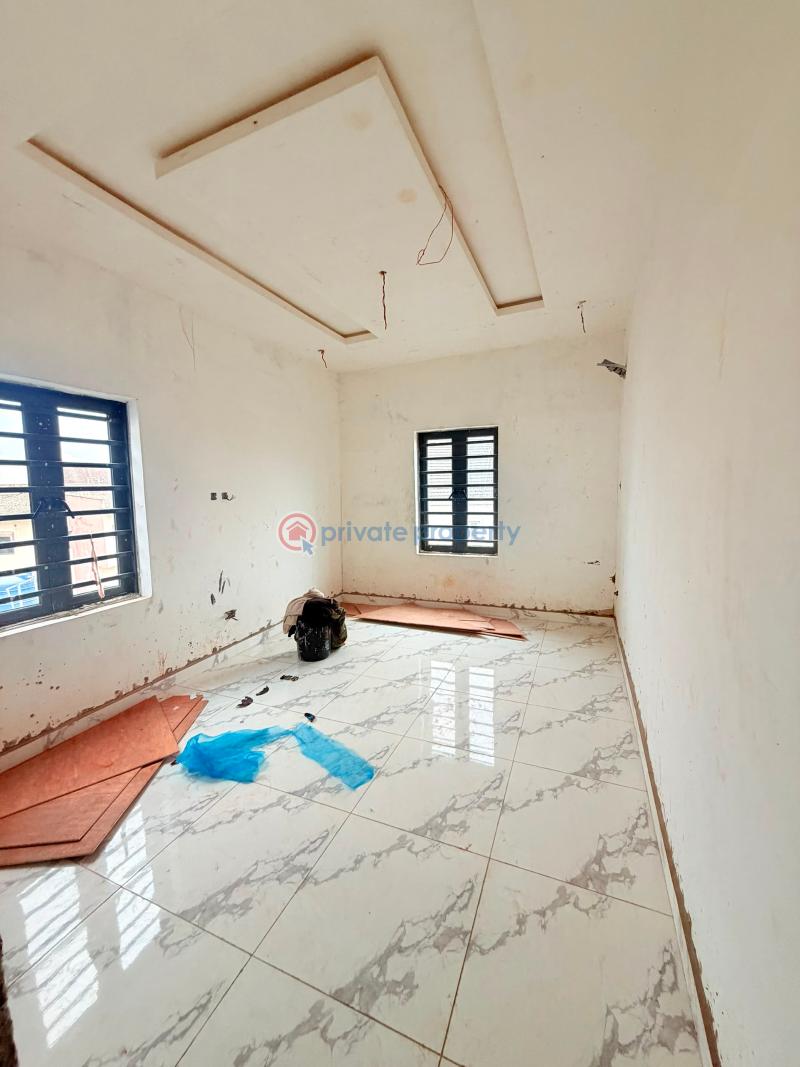 4 bedroom Semi detached Duplex For Sale Magodo GRA Phase 2 Kosofe/Ikosi Lagos - 3