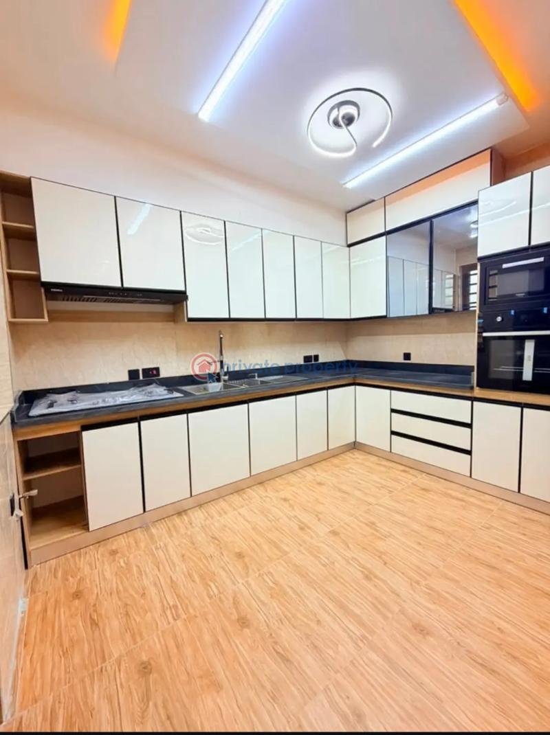 4 bedroom Detached Duplex For Sale Surulere Lagos - 6