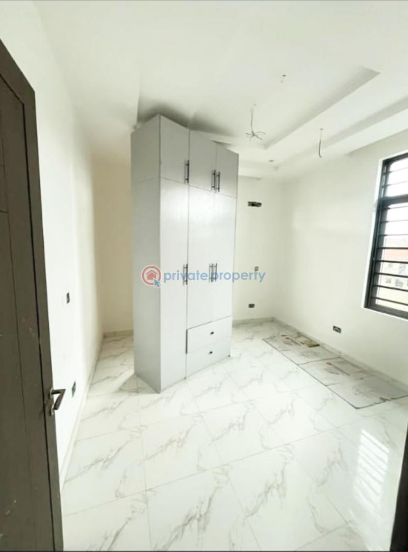 4 bedroom Semi detached Duplex For Sale Maryland Lagos - 3