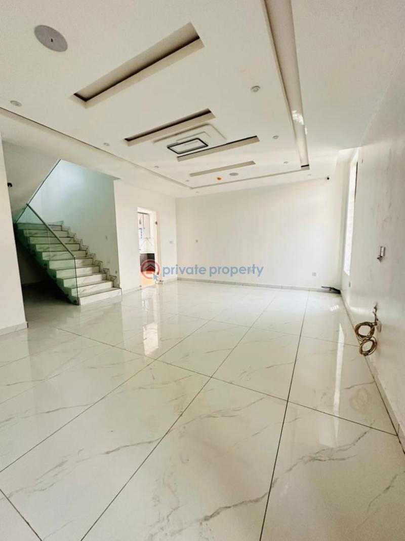 4 bedroom Semi detached Duplex For Sale Omole Phase 1 Ojodu Lagos - 10