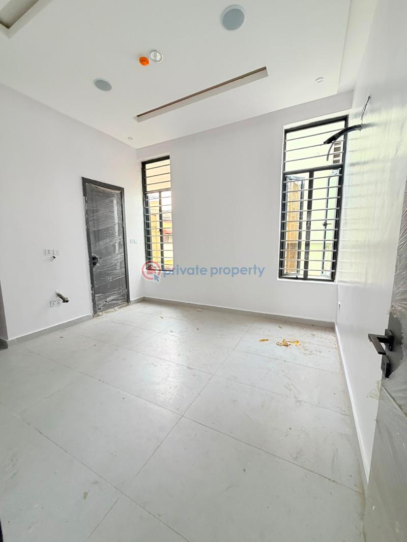4 bedroom Semi detached Duplex For Sale Omole Phase 2 Ojodu Lagos - 9