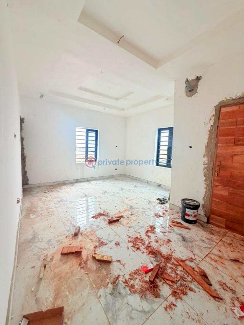 4 bedroom Semi detached Duplex For Sale Omole Phase 2 Ojodu Lagos - 9