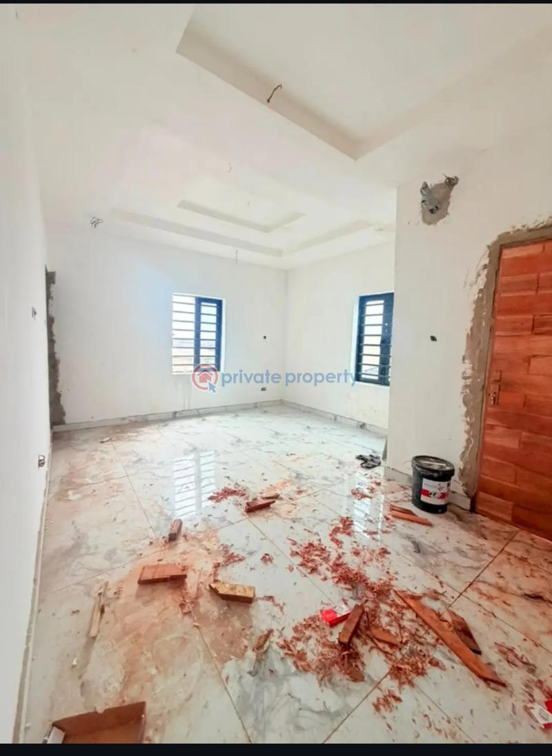 4 bedroom Semi detached Duplex For Sale Magodo Phase 2 Berger Ojodu Lagos - 9