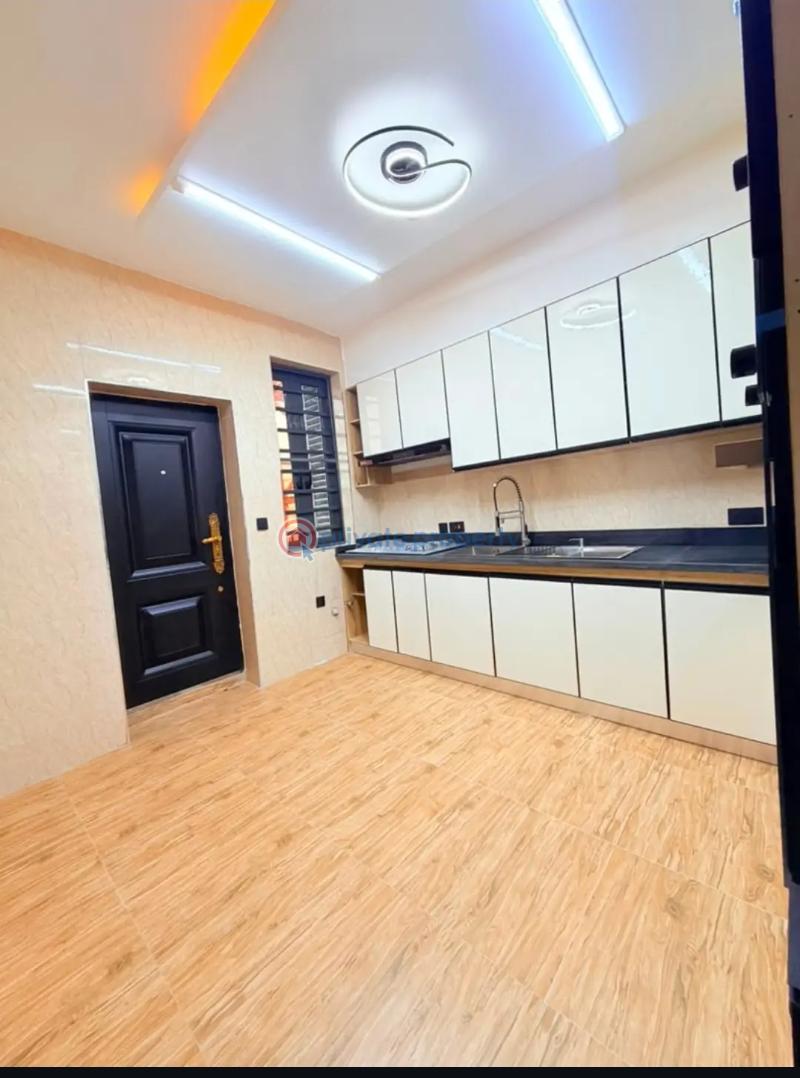 4 bedroom Detached Duplex For Sale Surulere Lagos - 7