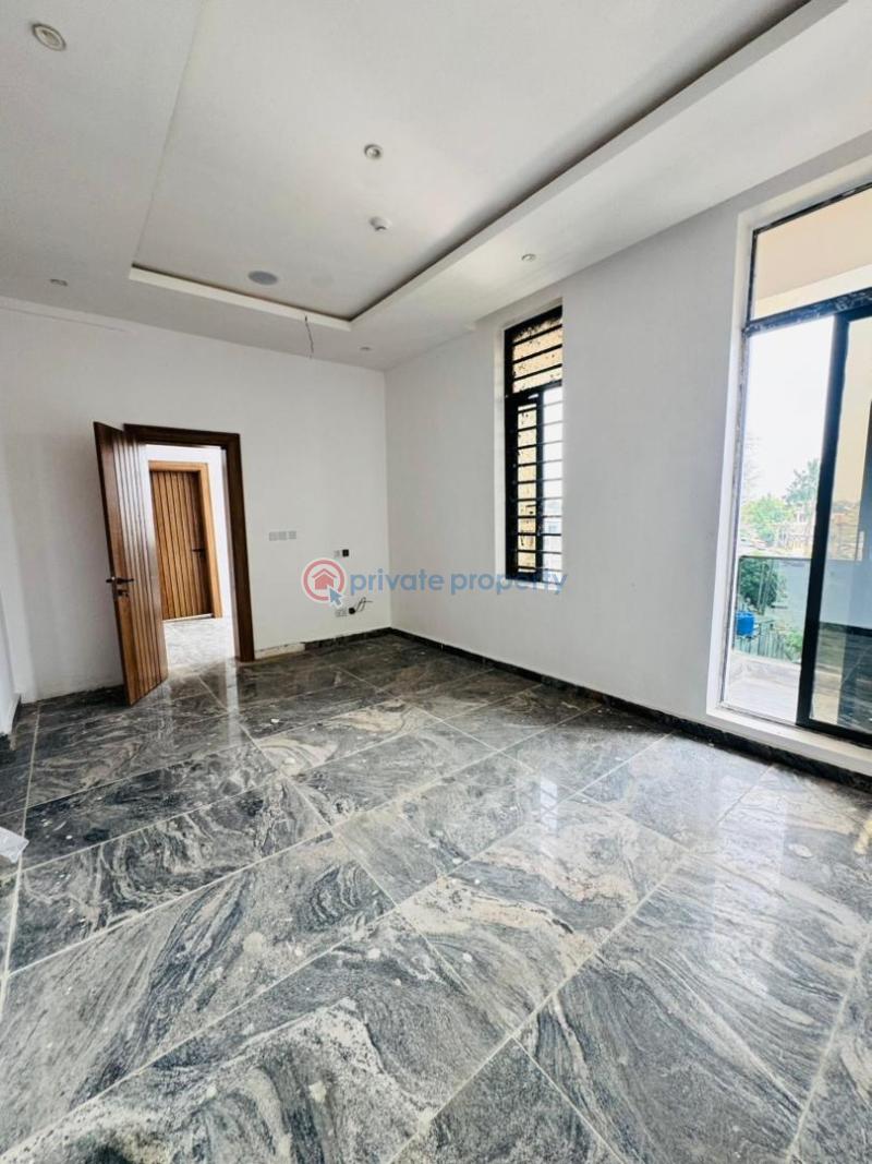 4 bedroom Semi detached Duplex For Sale Omole Phase 1 Ojodu Lagos - 10