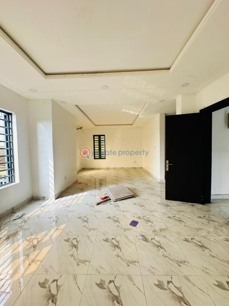 4 bedroom Semi detached Duplex For Sale Maryland Lagos - 6