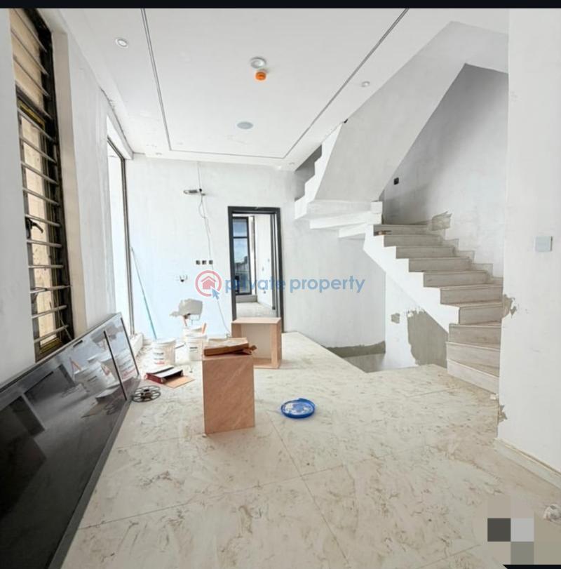 4 bedroom Semi detached Duplex For Sale Omole Phase 2 Ojodu Lagos - 1