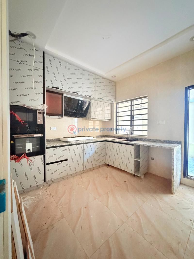 4 bedroom Semi detached Duplex For Sale Omole Phase 1 Ojodu Lagos - 11