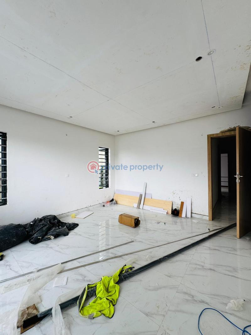 4 bedroom Semi detached Duplex For Sale Omole Phase 1 Ojodu Lagos - 11