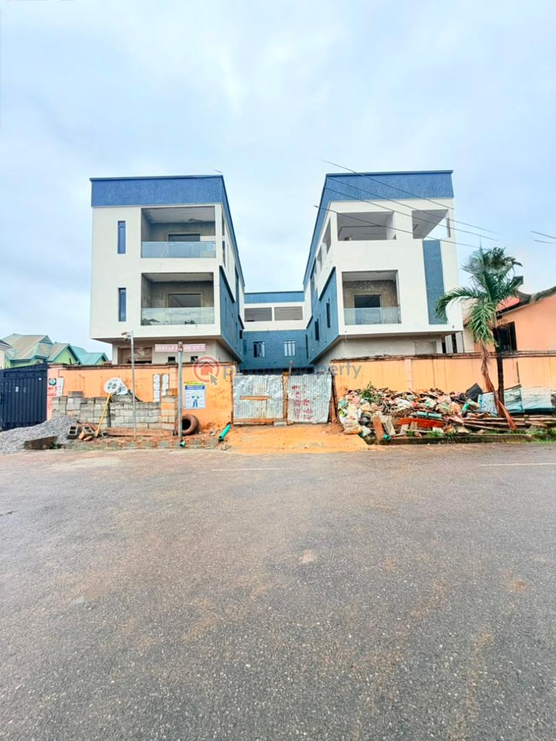 4 bedroom Semi detached Duplex For Sale Omole Phase 2 Ojodu Lagos - 0