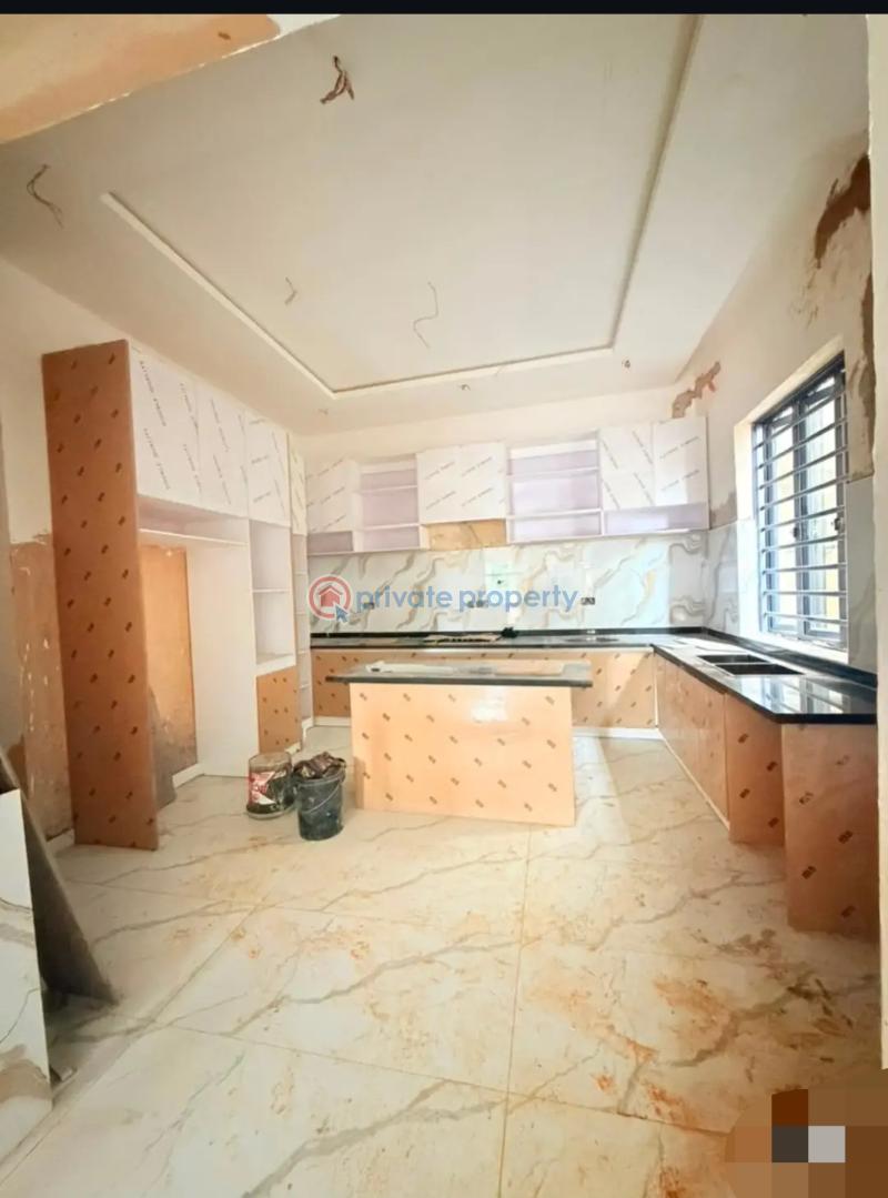 4 bedroom Semi detached Duplex For Sale Magodo Phase 2 Berger Ojodu Lagos - 10