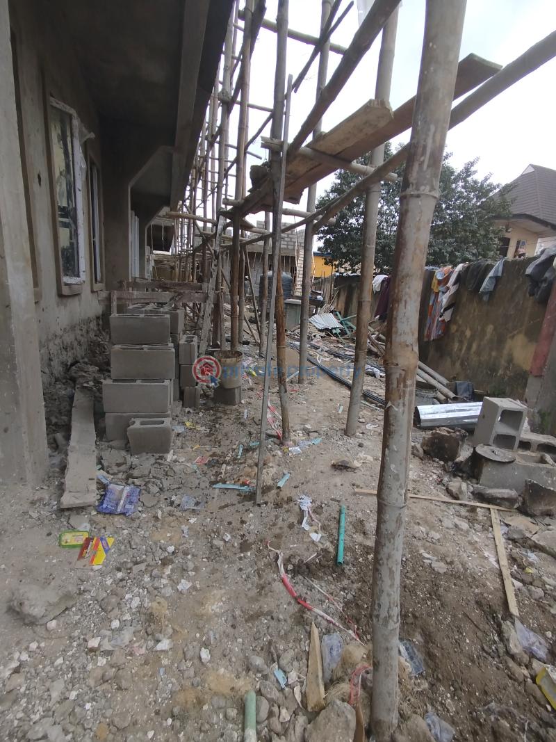 4 bedroom Semi detached Duplex For Sale Surulere Lagos - 2