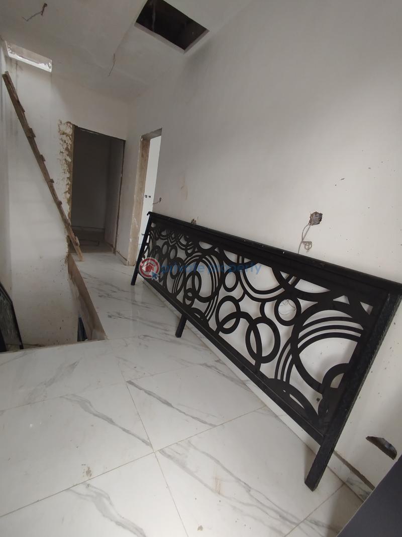 4 bedroom Detached Duplex For Sale Surulere Lagos - 7
