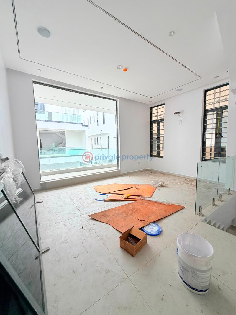 4 bedroom Semi detached Duplex For Sale Omole Phase 2 Ojodu Lagos - 14