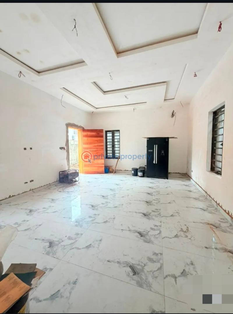 4 bedroom Semi detached Duplex For Sale Magodo Phase 2 Berger Ojodu Lagos - 2