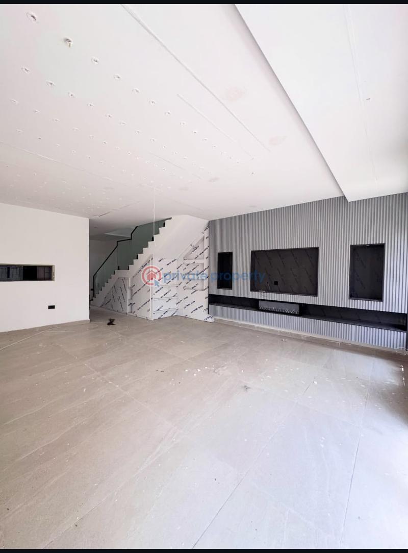 4 bedroom Semi detached Duplex For Sale Lekki Phase 1 Lagos - 1