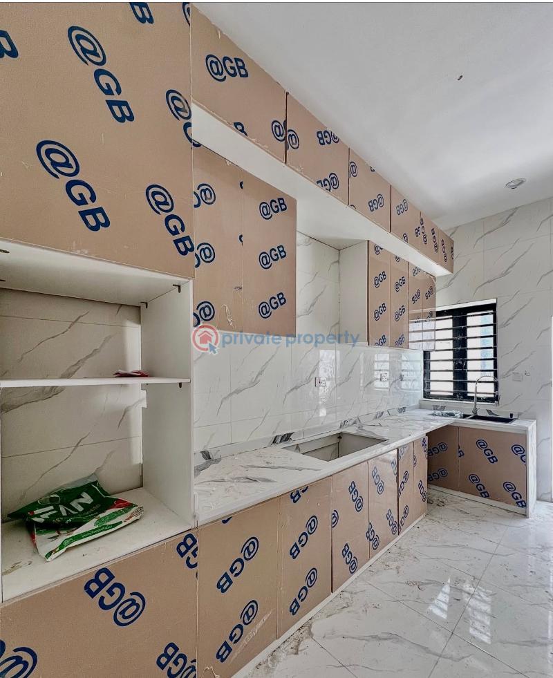 4 bedroom Semi detached Duplex For Sale Secure Estate Ikota Lekki Lagos - 6
